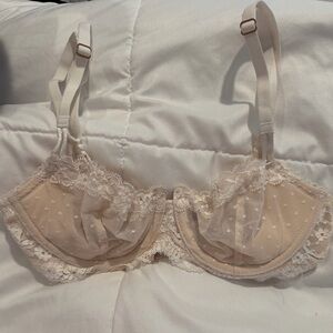 Victoria's Secret Lace Polka Dot Bra in Cream